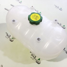 Бачок расширительный аналог (с крышкой)  AT322961